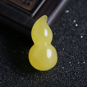 蜜蜡葫芦吊坠