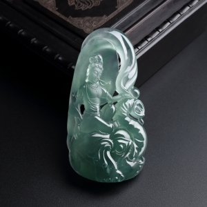 冰糯种晴蓝水翡翠普贤菩萨吊坠
