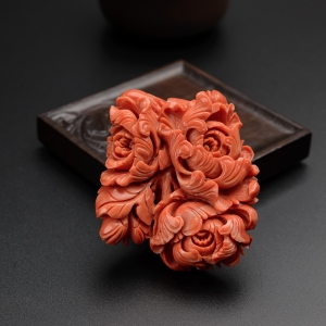 MOMO红珊瑚牡丹花吊坠