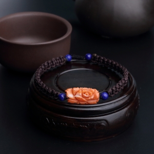 momo珊瑚花手链