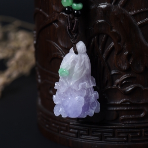 豆种春带彩翡翠白菜挂件