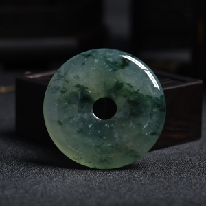 冰糯种飘蓝花翡翠平安扣挂件