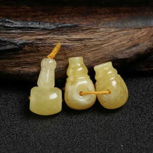 蜜蜡三通配珠
