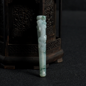 糯种飘花翡翠烟嘴壶