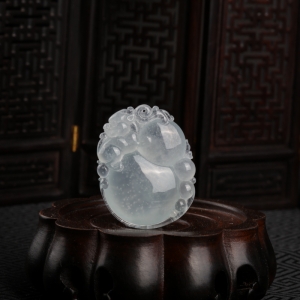 冰种翡翠福禄寿吊坠
