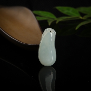 糯种翡翠福瓜吊坠