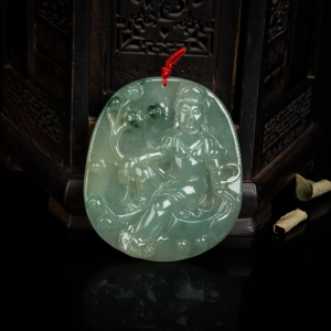 糯种飘花翡翠观音吊坠