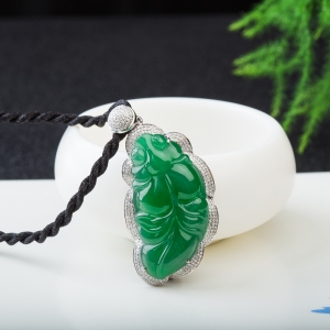 18K冰种翠绿翡翠金玉满堂吊坠