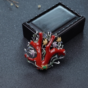18K阿卡牛血红珊瑚胸针/吊坠两用款