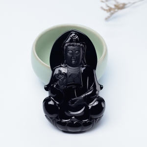 冰种墨翠观音吊坠