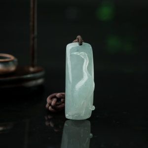 糯种淡晴水翡翠鹤寿延年吊坠