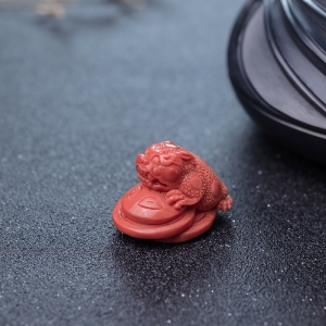 MOMO珊瑚三足金蟾吊坠
