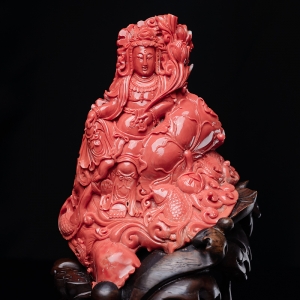 MOMO珊瑚观音摆件