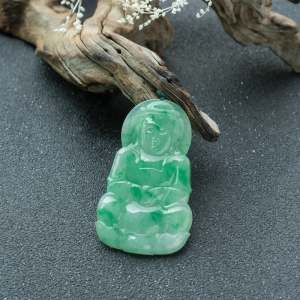 糯种飘翠翡翠观音吊坠