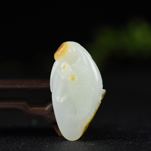籽料和田白玉龟鹤延年吊坠