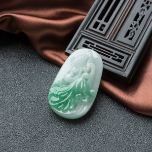 糯种飘翠翡翠荷塘清趣吊坠