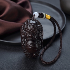 小叶紫檀貔貅手把件