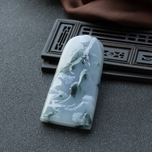 糯冰种飘花翡翠山水意境吊坠