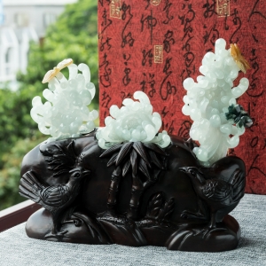 糯冰种俏色翡翠菊花摆件
