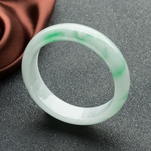 58mm糯冰种飘翠翡翠平安镯