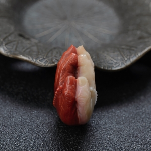 红白料南红佛手背云