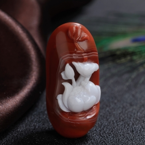 红白料南红鸟语花香吊坠