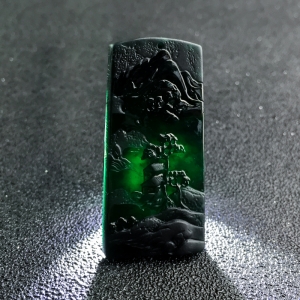 糯冰种墨翠青山远黛吊坠