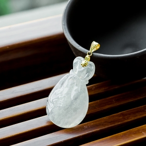 18K糯冰种翡翠代代有钱吊坠