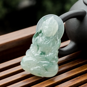 糯冰种飘花翡翠度母吊坠