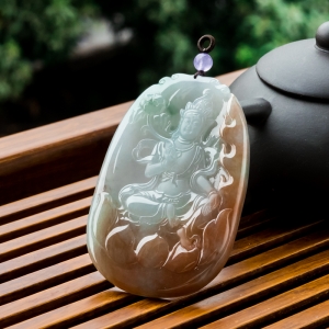 糯冰种飘红翡翡翠度母吊坠