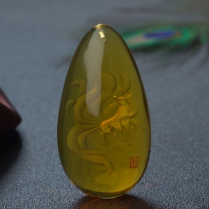 墨西哥蓝珀狐狸吊坠