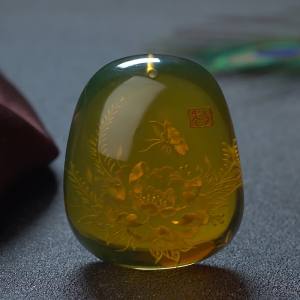 墨西哥蓝珀蝶恋花吊坠