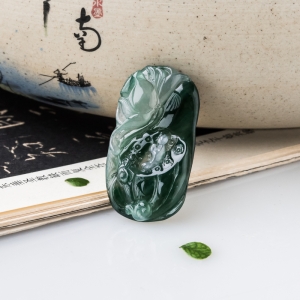 糯冰种蓝绿翡翠悟道吊坠