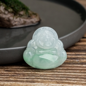 糯冰种浅绿翡翠弥勒佛吊坠