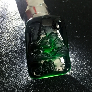 糯冰种墨翠山水意境吊坠