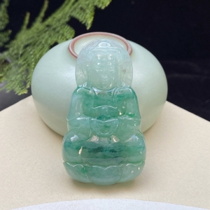 糯冰种飘翠翡翠观音吊坠
