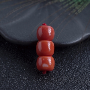 MOMO珊瑚桶珠（三件）