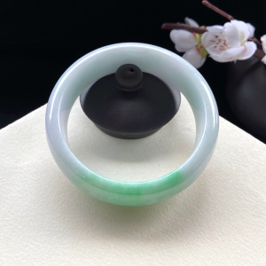 59.5mm糯种带色翡翠平安镯