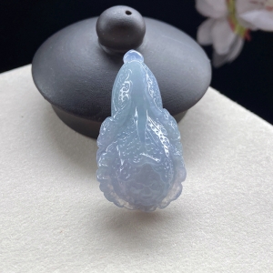 紫罗兰翡翠百财吊坠