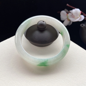 55mm糯冰种飘花翡翠平安镯