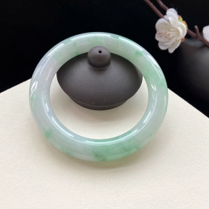 54mm糯冰种飘翠翡翠圆条镯