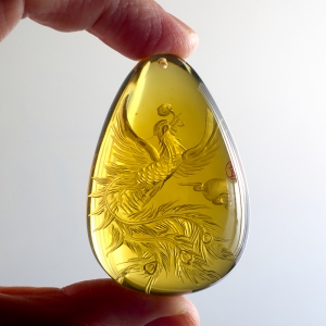 墨西哥蓝珀凤凰吊坠