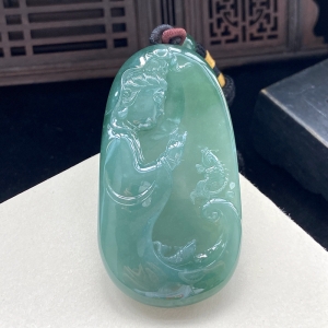 糯冰种油青翡翠观音吊坠