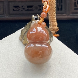 糯种红翡葫芦吊坠