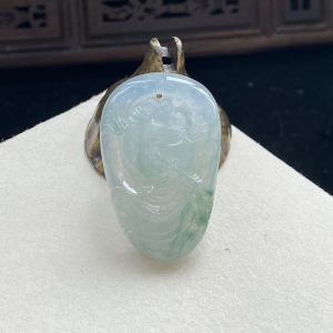 糯冰种飘花翡翠金鱼吊坠