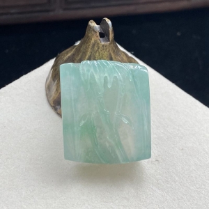 糯冰种飘花翡翠节节高升吊坠
