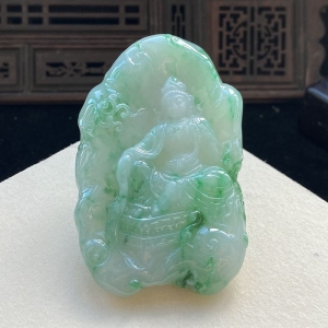 糯种飘翠翡翠度母吊坠