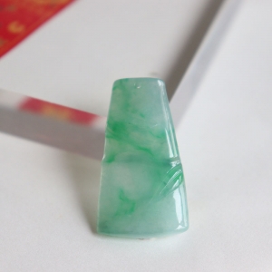 糯冰种飘翠翡翠节节高升吊坠