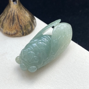 糯种油青翡翠一鸣惊人吊坠