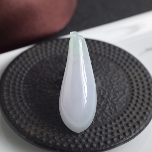 糯种翡翠福瓜吊坠